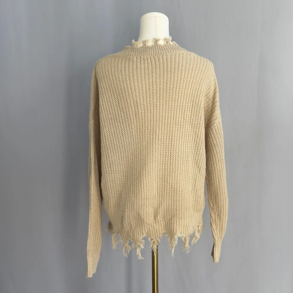 Daytrip V-Neck Frayed Hem Sweater - Beige - Picture 3 of 4